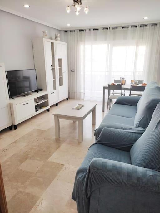 Apartamento Renovado En El Centro De 베날마데나코스타 외부 사진