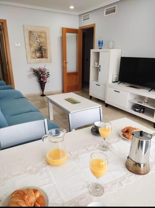 Apartamento Renovado En El Centro De 베날마데나코스타 외부 사진