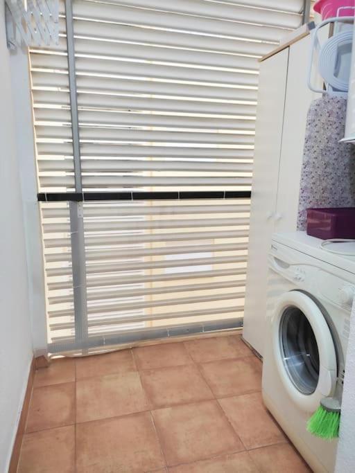Apartamento Renovado En El Centro De 베날마데나코스타 외부 사진